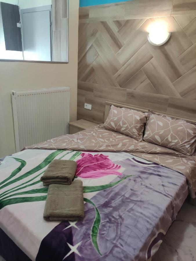 Gcm 2 Rooms Kentro Katerini Bagian luar foto